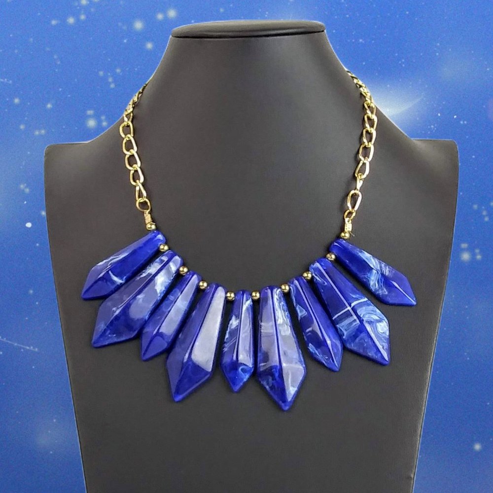 Faux "Lapis Lazuli" Lucite Statement Bib Necklace Cable Link